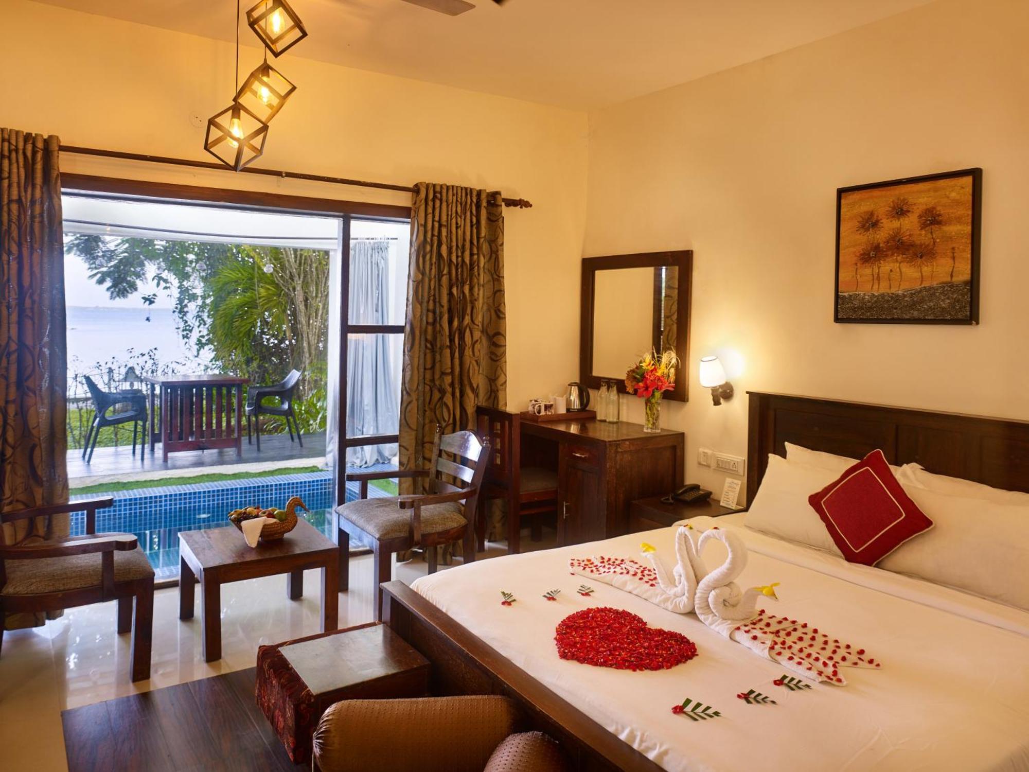 Deshadan Backwater Resort - The Best Sunrise View Alappuzha Exterior photo