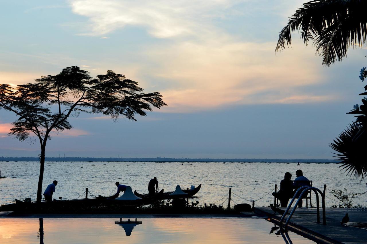 Deshadan Backwater Resort - The Best Sunrise View Alappuzha Exterior photo