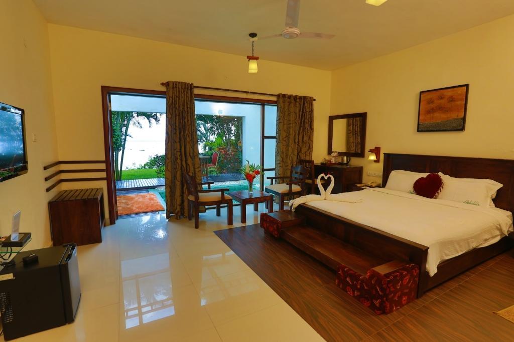 Deshadan Backwater Resort - The Best Sunrise View Alappuzha Exterior photo